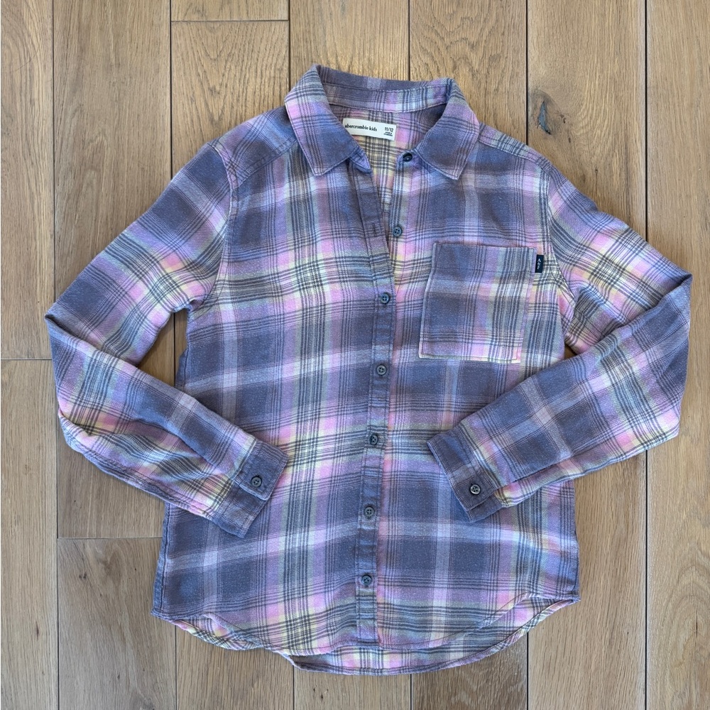 Ambercrombie Kids Plaid Button-Up Shirt in Purple and Pink SZ 12